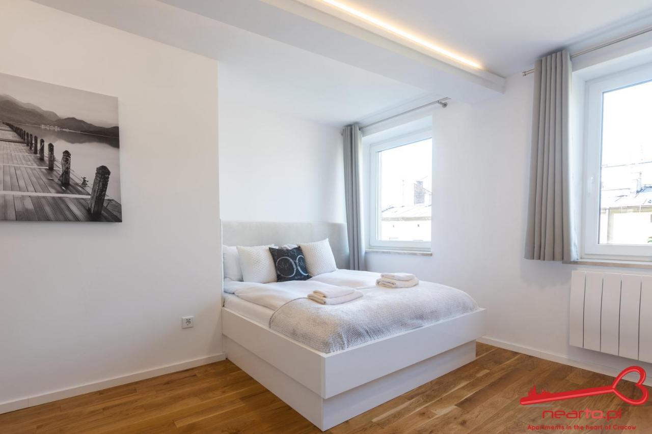 Apartment Nearto Old Town Sebastiana Street Красков Екстериор снимка